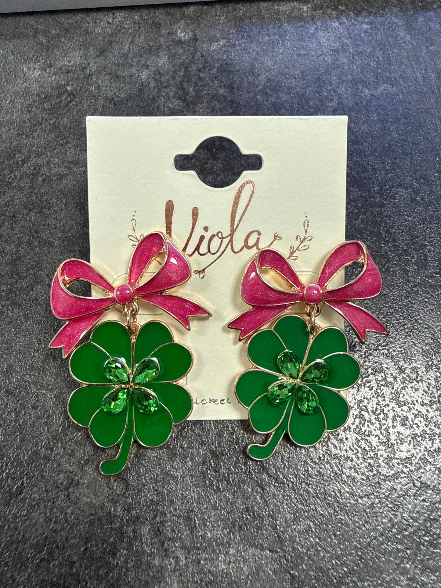 E - Pink Ribbon Shamrock