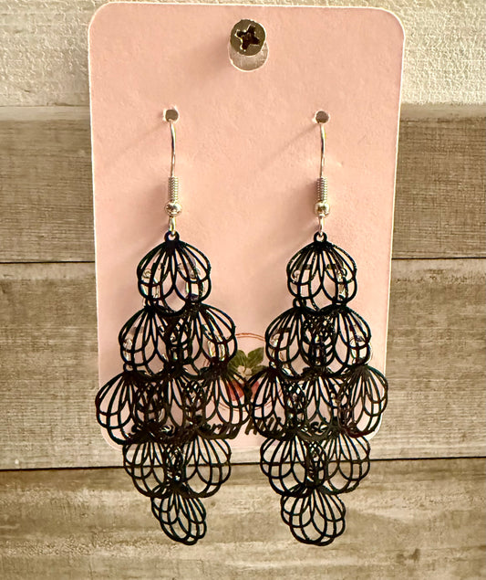 SHD Layered flower dangle