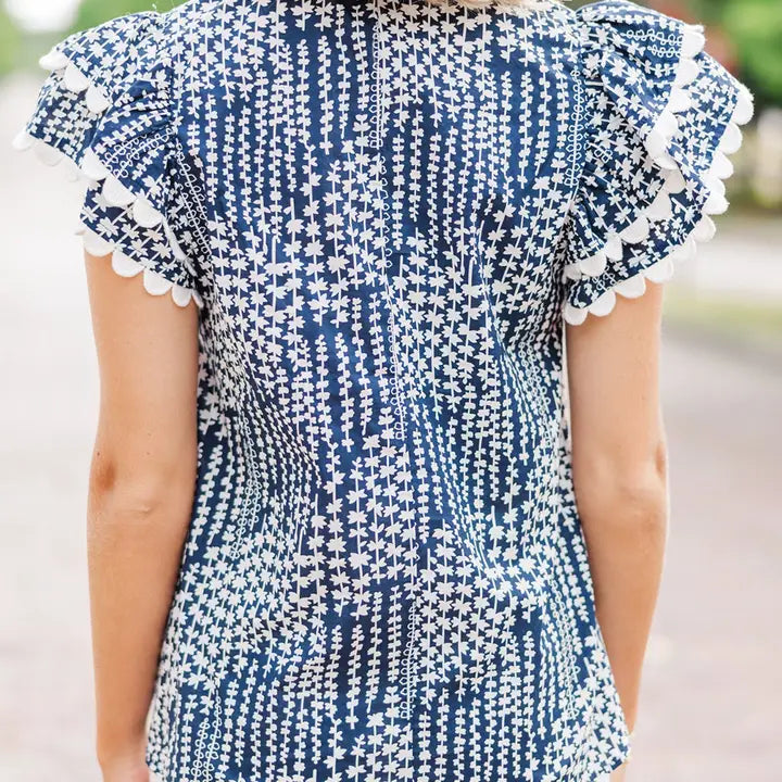 Abstract Flutter Sleeve Blouse