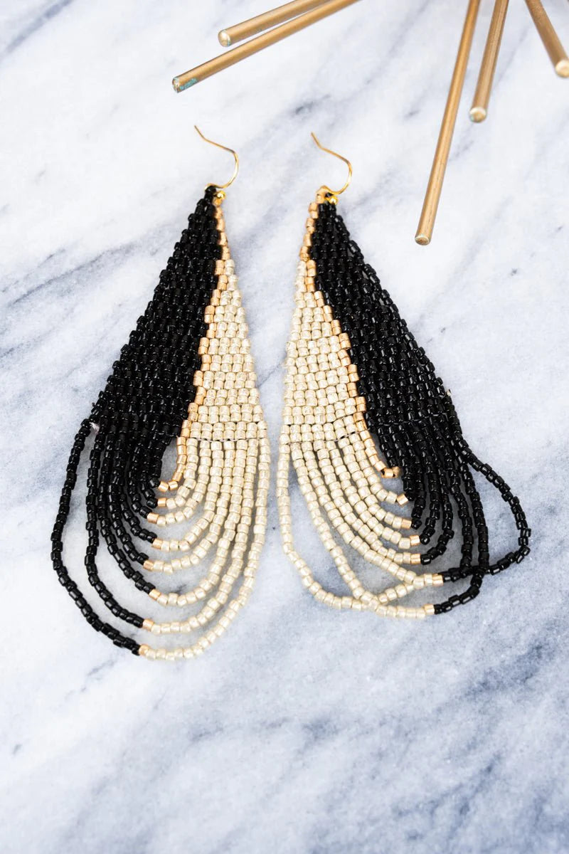 E - Kenya Crest Seed Bead