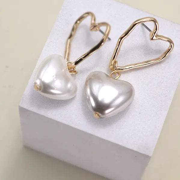 Hammered Heart Pearl Drop Earrings