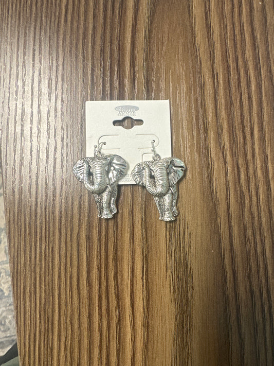 E - Silvertone Elephant
