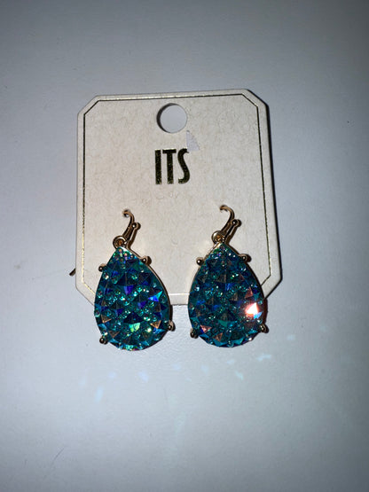 E - Sparkling Diamond Teardrops