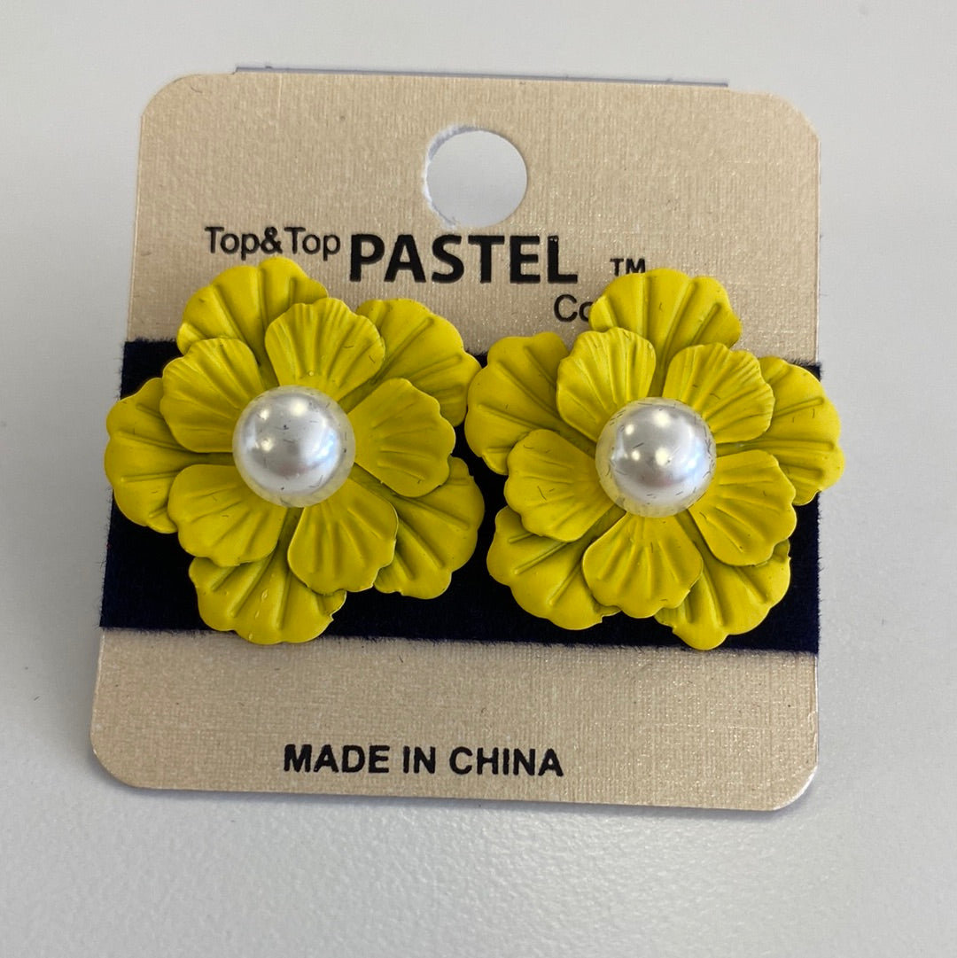 Flower Pearl Earrings