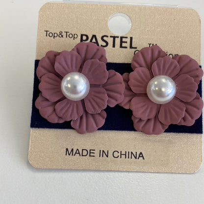 Flower Pearl Earrings