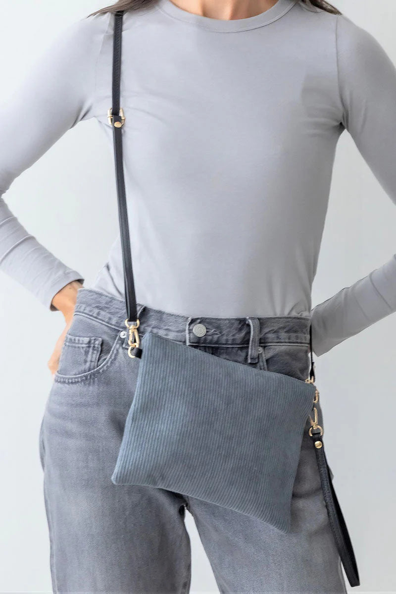 Be Clever She's Unforgettable Crossbody