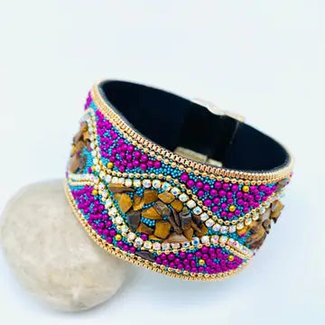 Boho Gravel Beads Magnetic Bangle