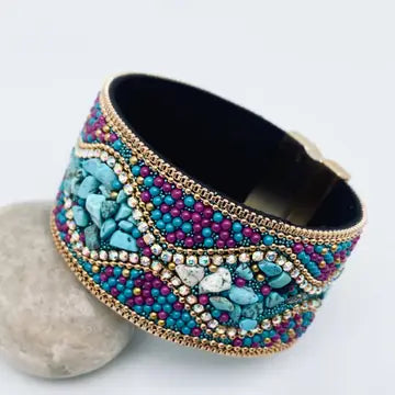 Boho Gravel Beads Magnetic Bangle