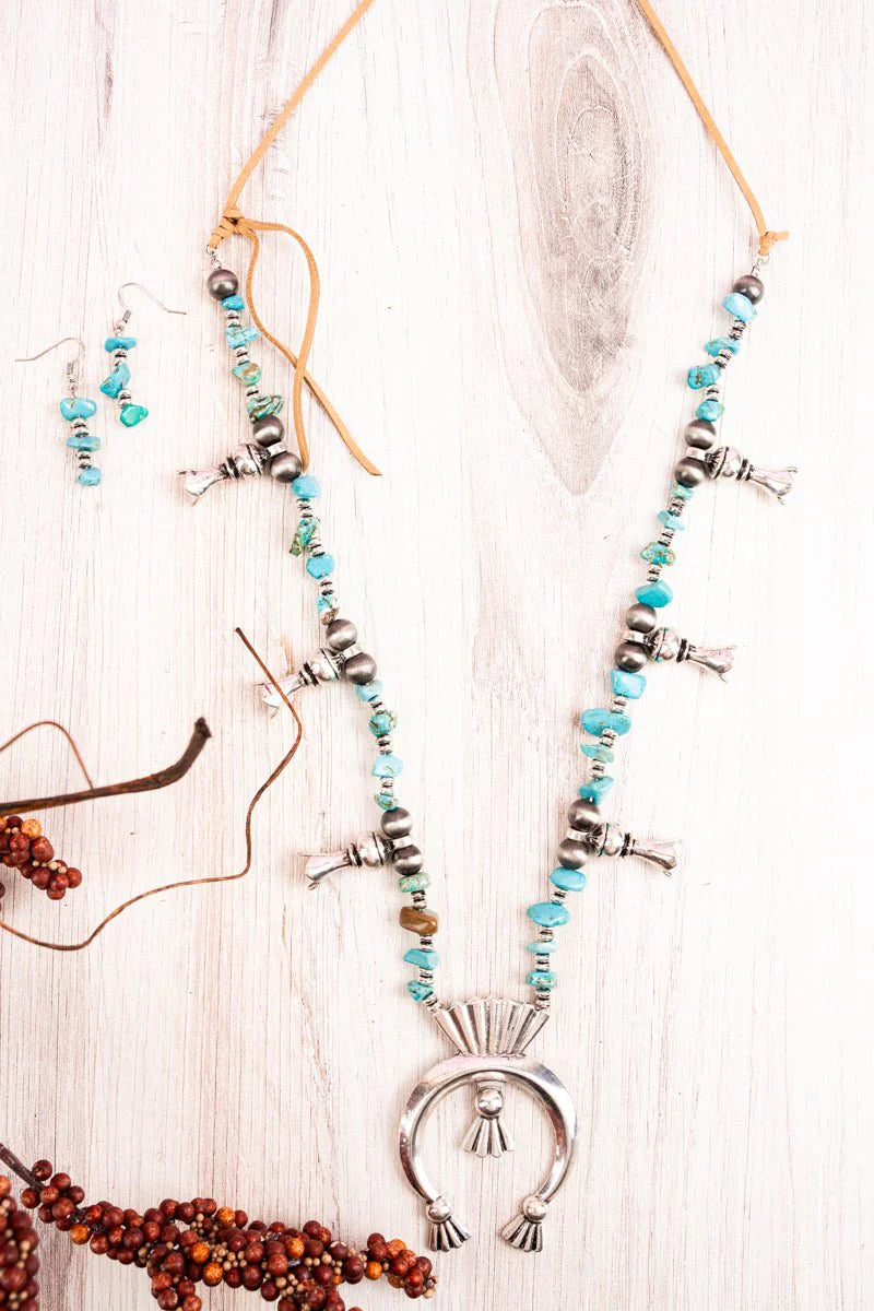 Chip Stone Squash Blossom Necklace Set