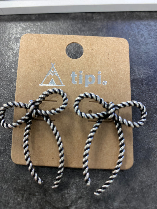 Fun Twist Bow Earrings