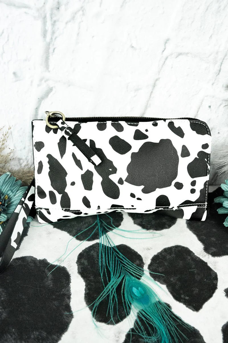 Deja Moo Cassi Clutch