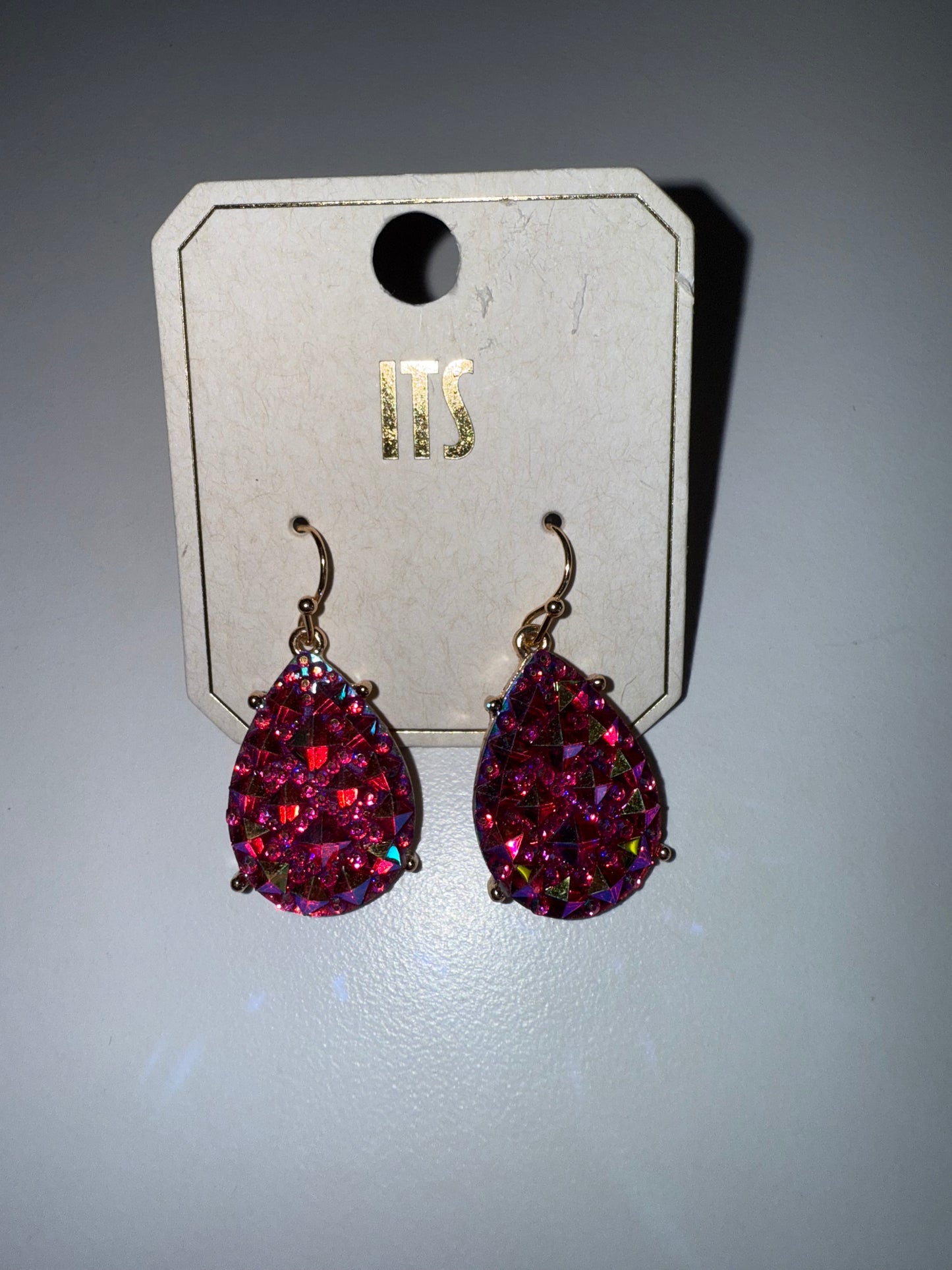 E - Sparkling Diamond Teardrops