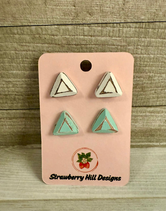 SHD Triangle studs