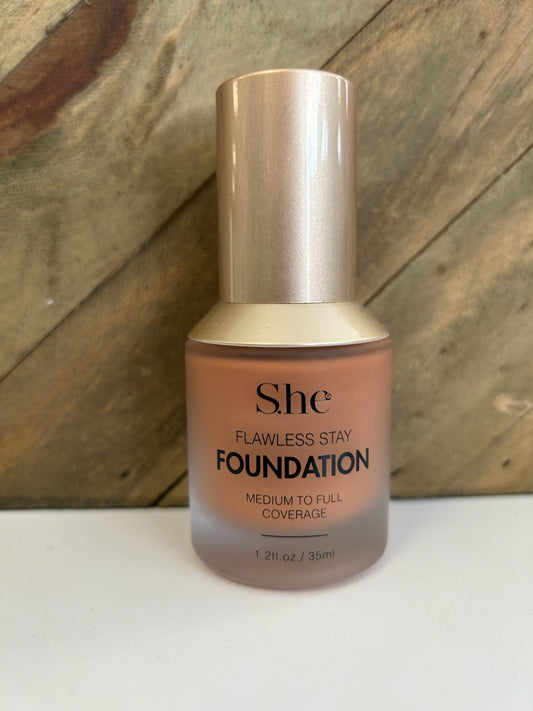 Flawless Stay Foundation 2