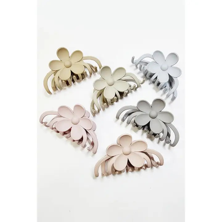 Matte Flower Grip Hair Claw Clip