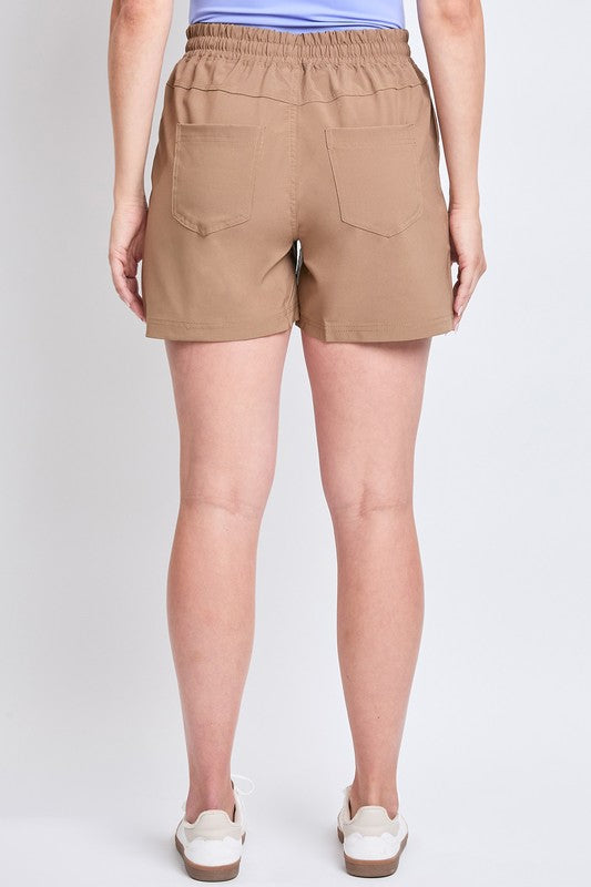 Missy Shorts W/ Scoop Pockets