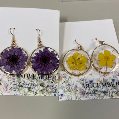 Birth Month Dried Flower Drop Earrings